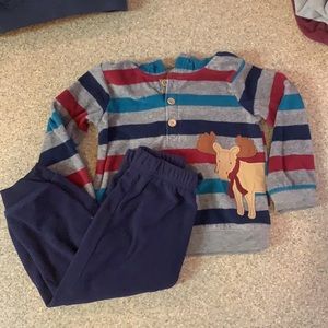 Carter’s fleece set